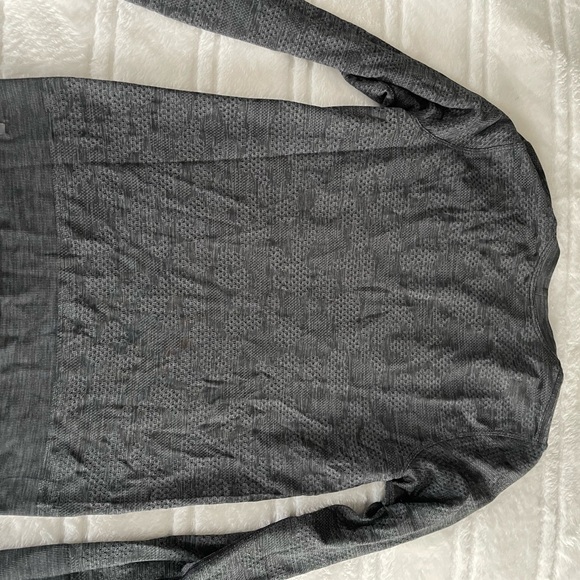 Lululemon swiftly breeze long sleeve - Picture 3 of 5